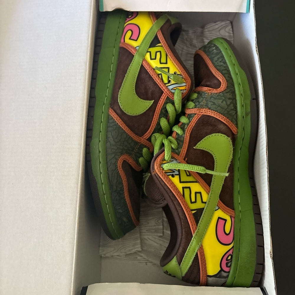 nike sb dunk low de la soul Size 9